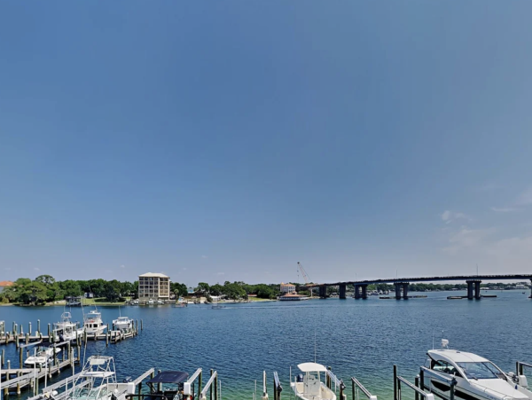 Fort Walton Beach Condo Rentals Bayfront Vacation Rental with Pool